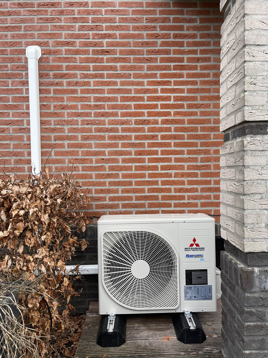 Airco buiten 18